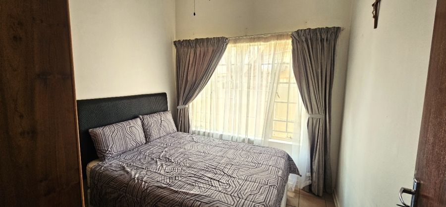 To Let 3 Bedroom Property for Rent in Safari Gardens North West